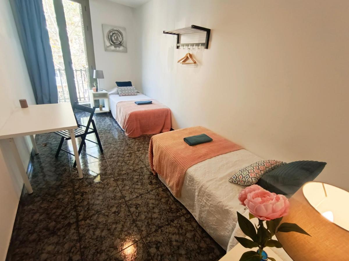 By Plaza Urquinaona Rooms Barcelona Buitenkant foto